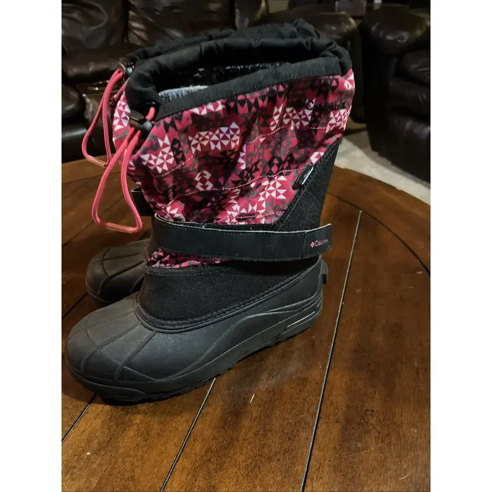 Columbia Winter Boots - Women's Size 6